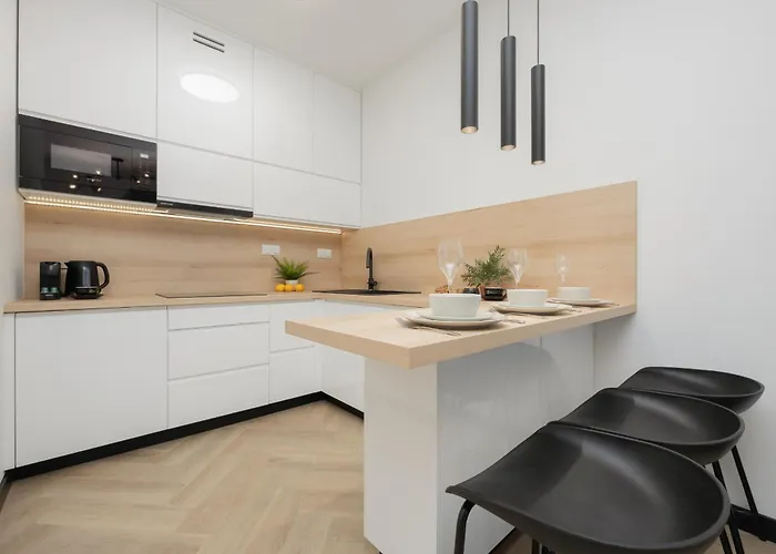 Apartment Przytulny Z Parkingiem I Tarasem W Warszawie By Renters Warsaw