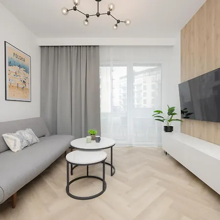 Przytulny Z Parkingiem I Tarasem W Warszawie By Rent Like Apartament Warszawa
