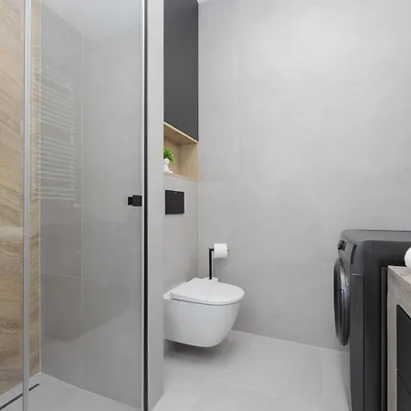 Apartment Przytulny Z Parkingiem I Tarasem W Warszawie By Renters